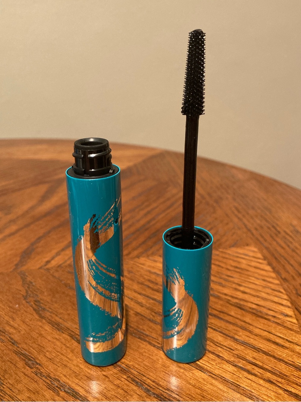 Thrive liquid Lash Extensions Tubing mascara in Brynn (rich black) NEW